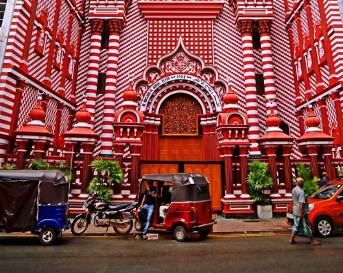 Jami Ul-Alfar (Red Mosque) colombo