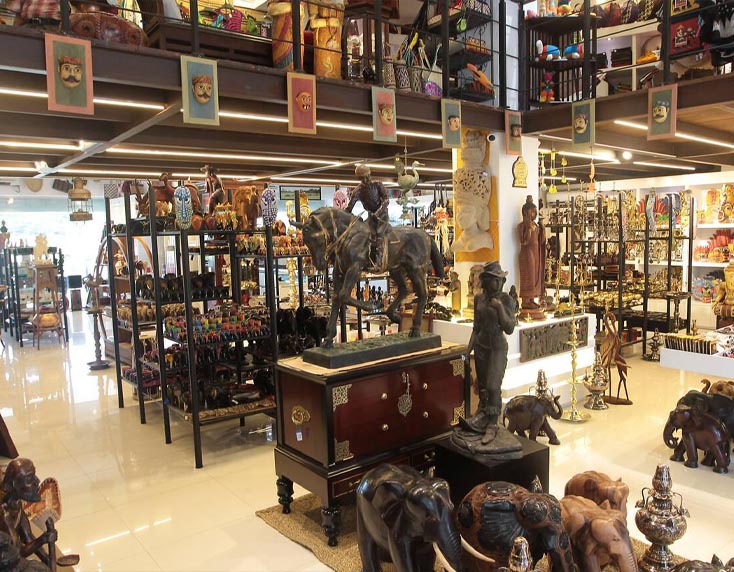 Colombo Shopping Tour by Tuk Tuk